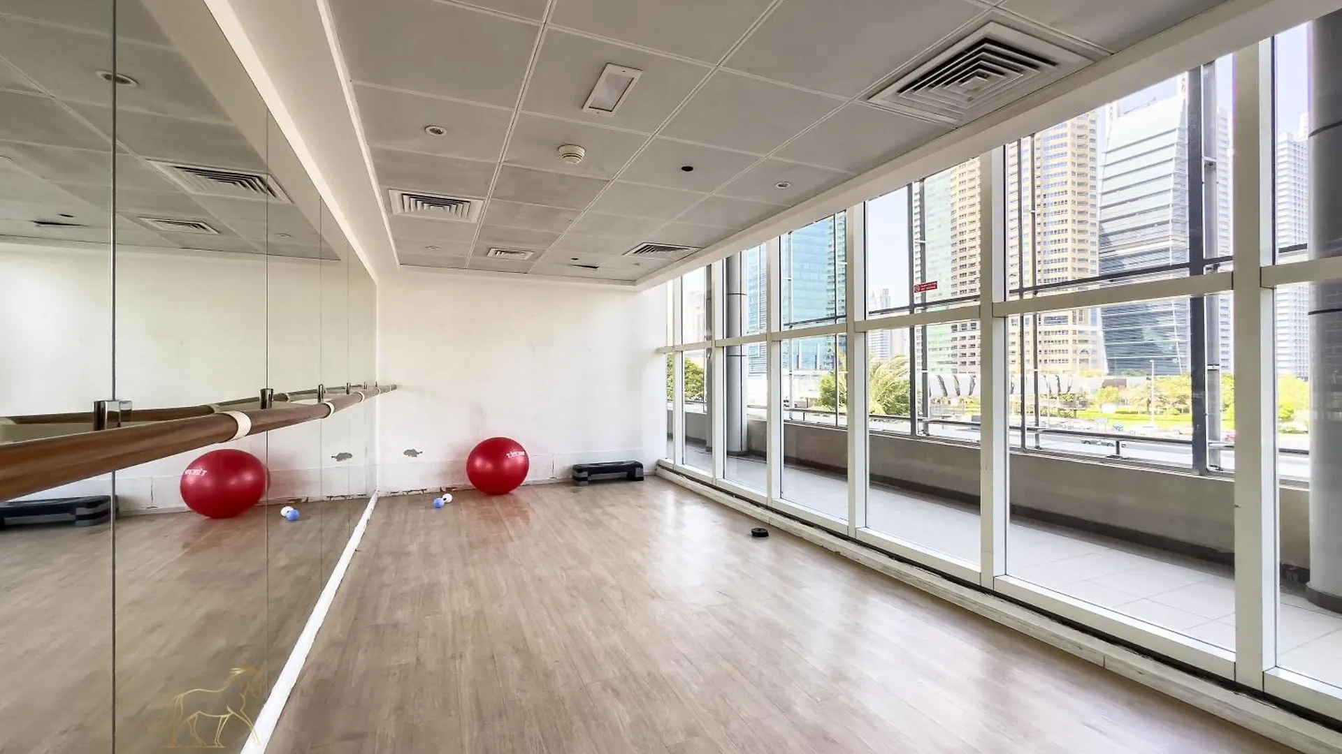 Apartment Marco Polo - Striking Lake Views At Jlt , 1 Bedroom 2 Balconies Dubai